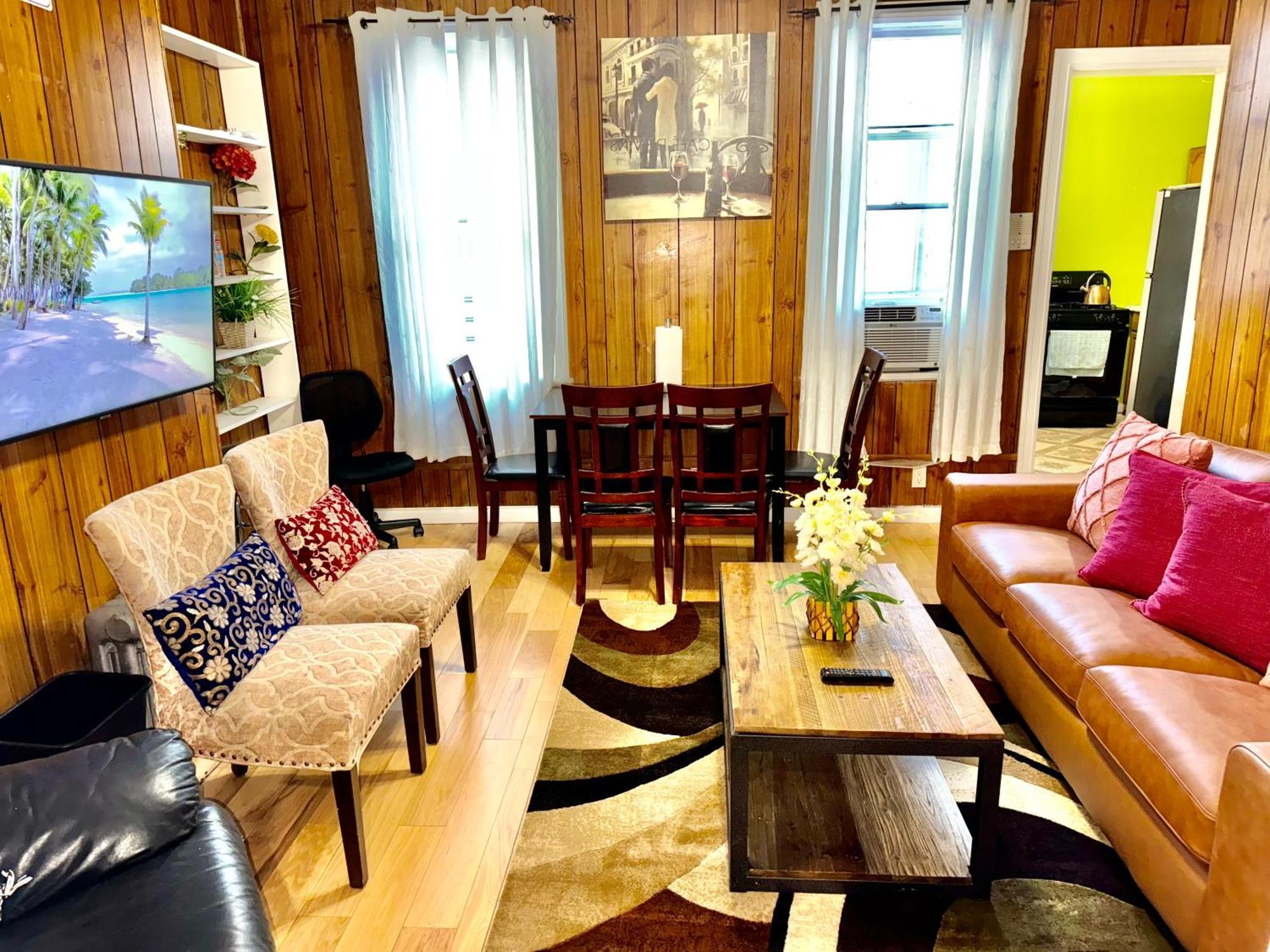 3 Bedrooms 2 Stops To Manhattan New York Esterno foto